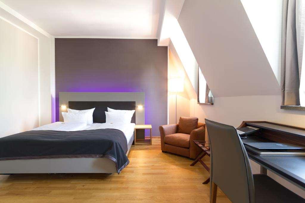 Qube Hotel Bahnstadt Heidelberg Rom bilde